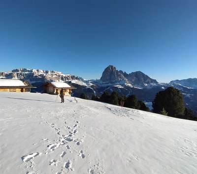 Panorama neve monte pic dolomiti