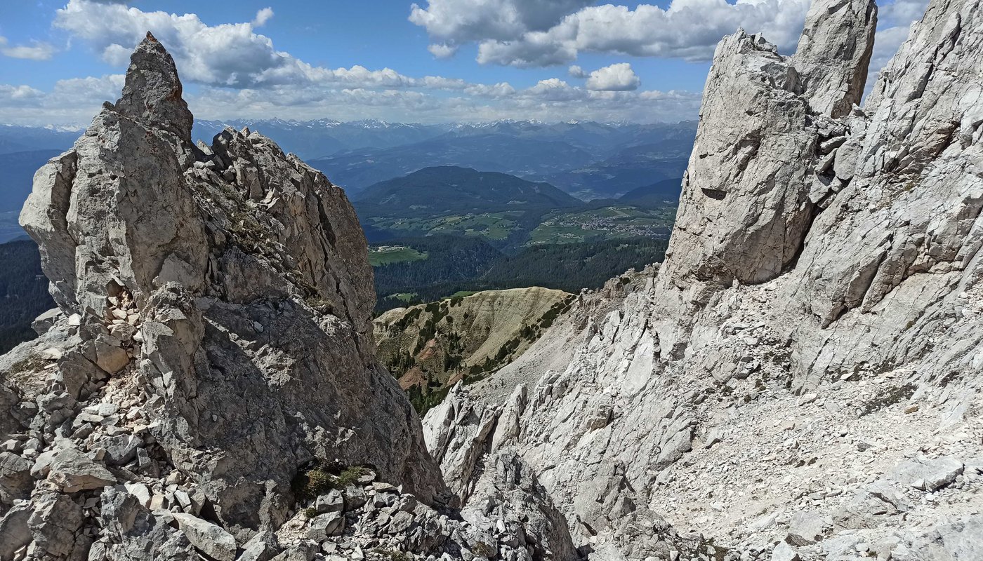 Corno Bianco cima rocce