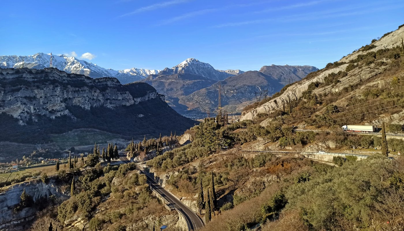 Torbole Nago panorama montagne