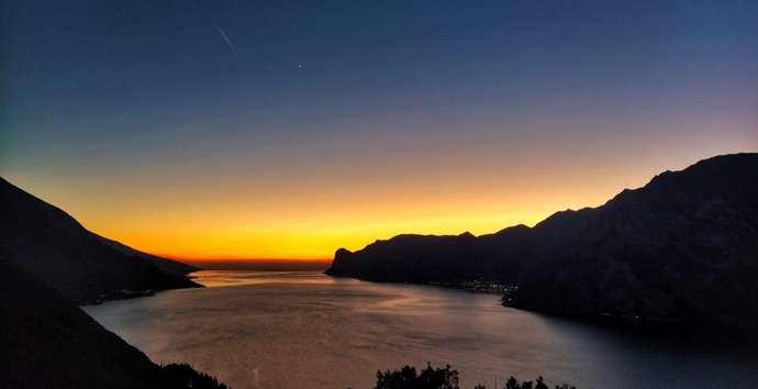 tramonto garda